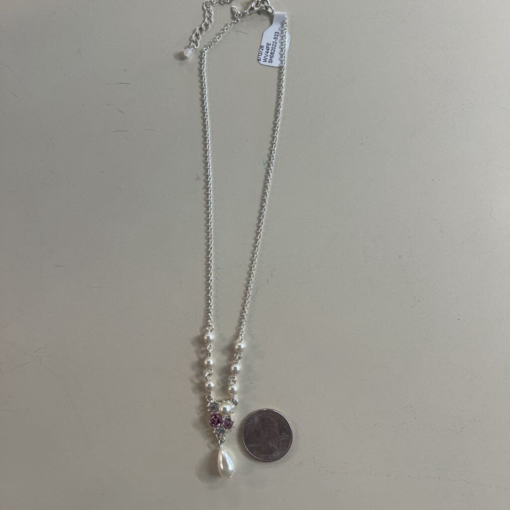 Silver/ Pearl Necklace