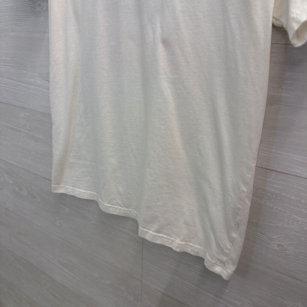 Colors of Madrid White Siesta Short Sleeve Graphic Tee Medium