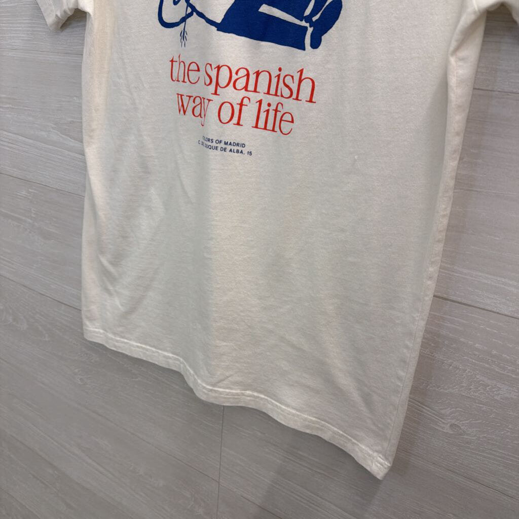 Colors of Madrid White Siesta Short Sleeve Graphic Tee Medium