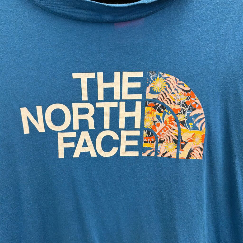 The North Face Blue/ Multi Cropped Short Sleeve Graphic Tee Extra Large