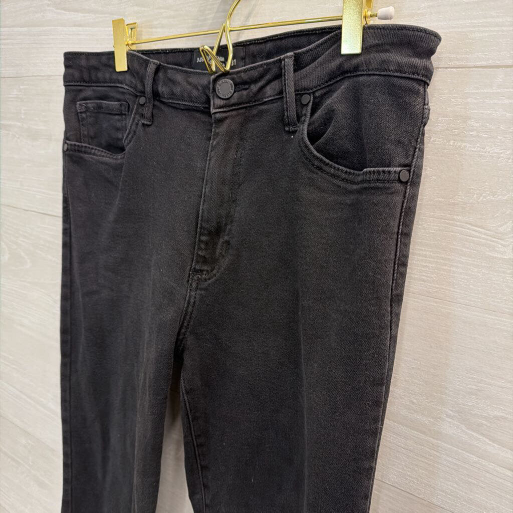 Just Black Denim Frayed Hem Jeans 31