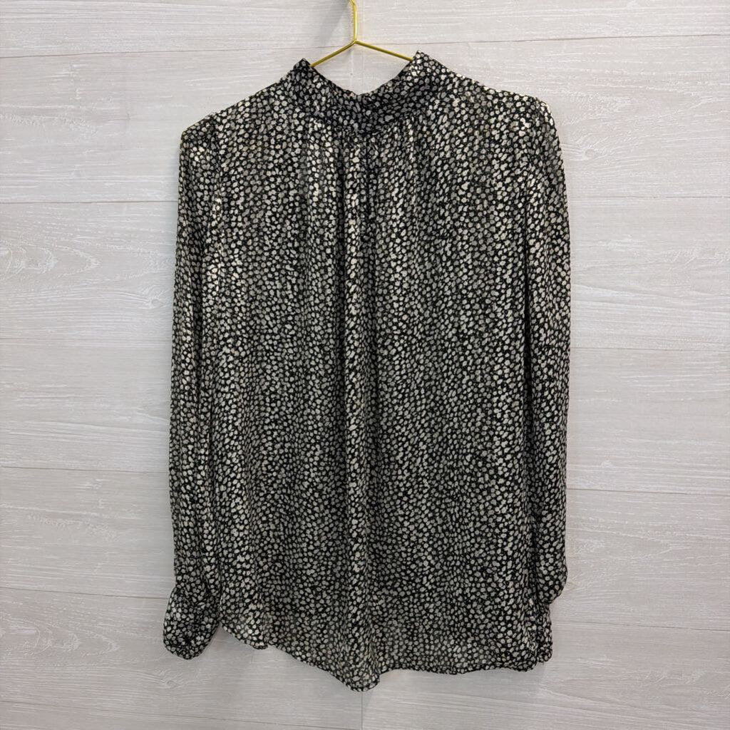Black/ White Floral Print Long Sleeve Mock Neck Top Large