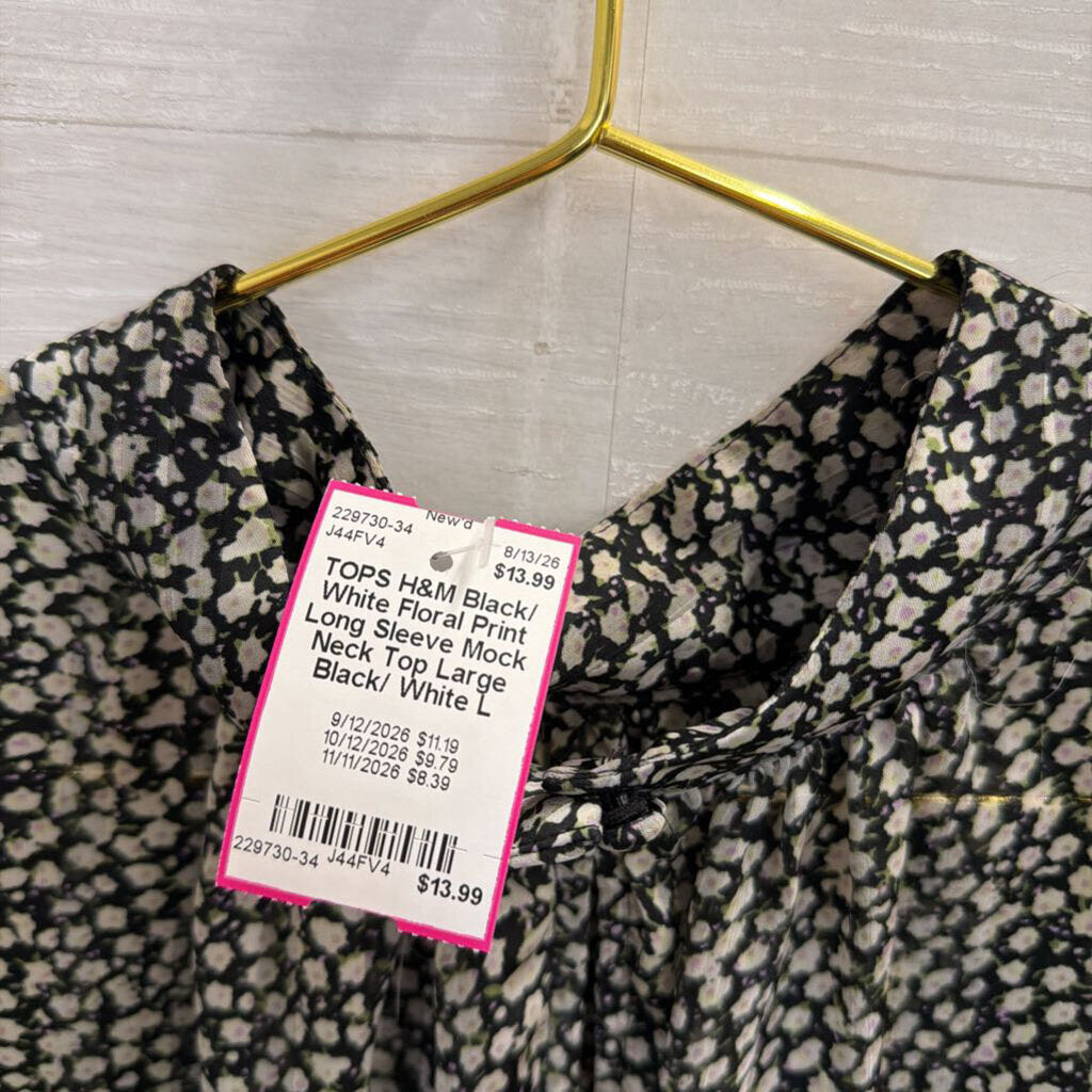 Black/ White Floral Print Long Sleeve Mock Neck Top Large