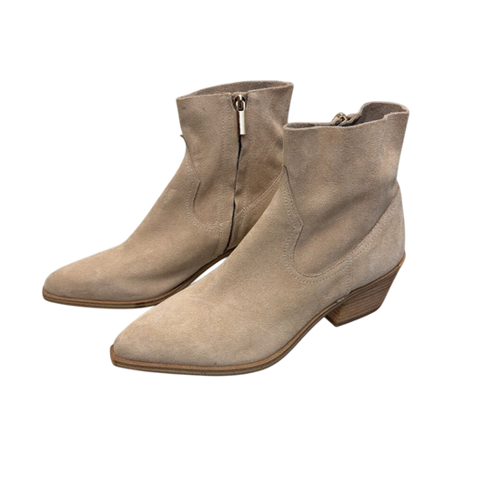 Steve Madden Beige Suede Point Toe Western Ankle Booties 8.5