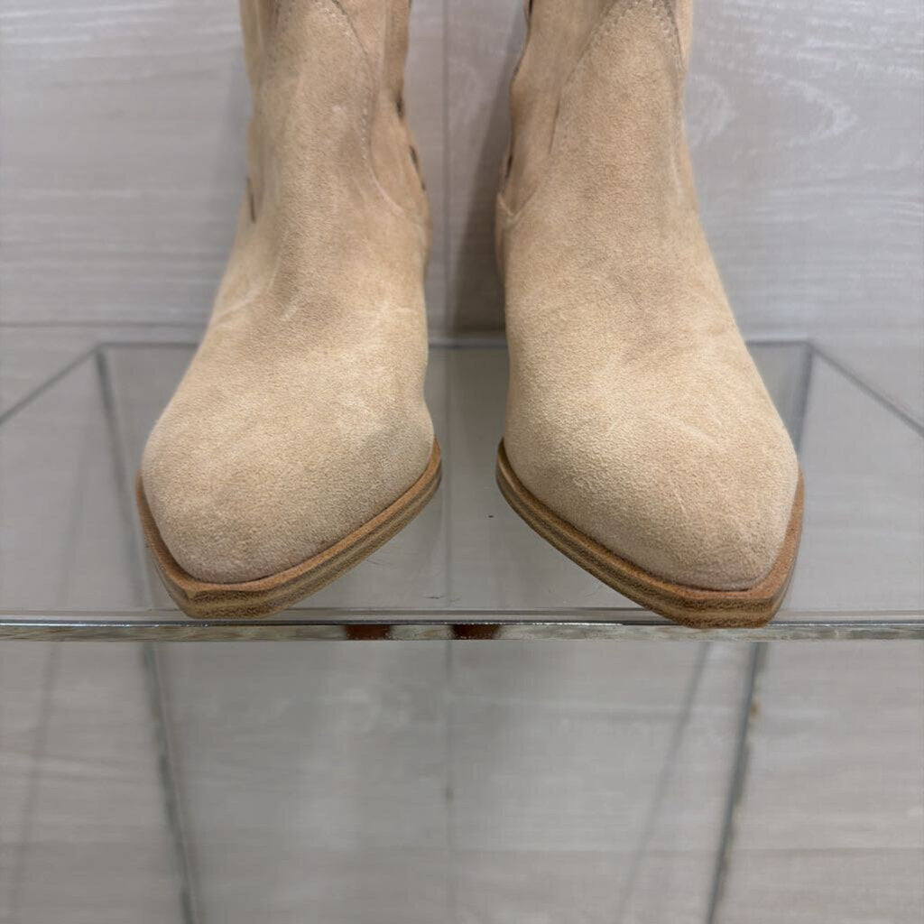 Steve Madden Beige Suede Point Toe Western Ankle Booties 8.5