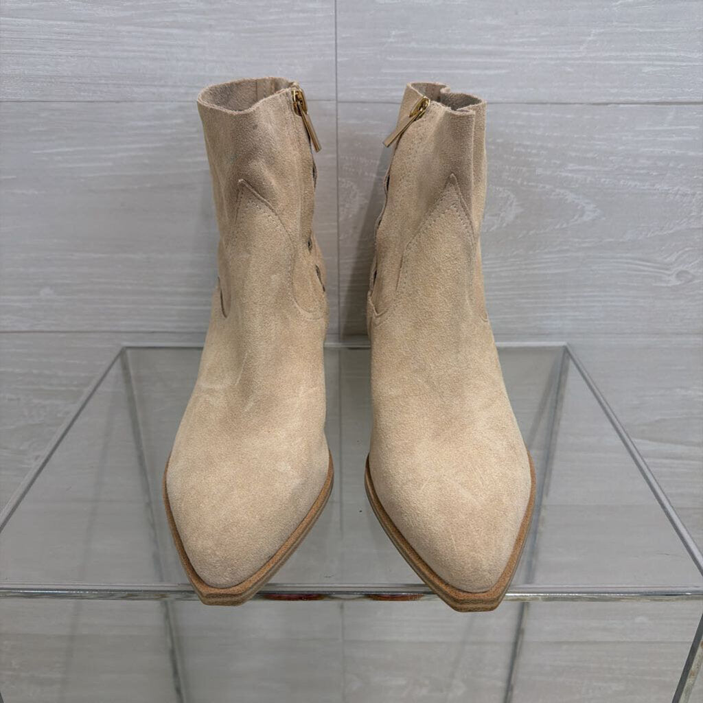 Steve Madden Beige Suede Point Toe Western Ankle Booties 8.5
