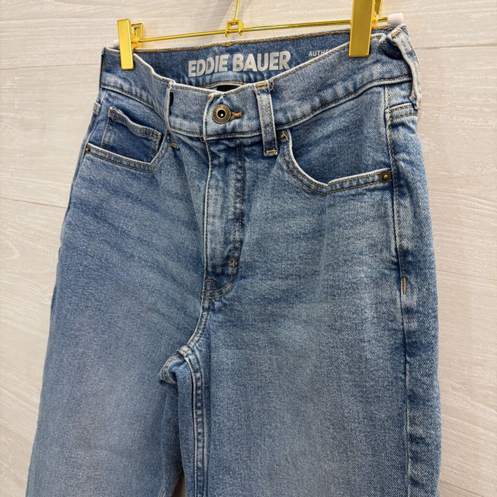 Eddie Bauer Light Wash Authentic Voyager High Rise Crop Jeans 4