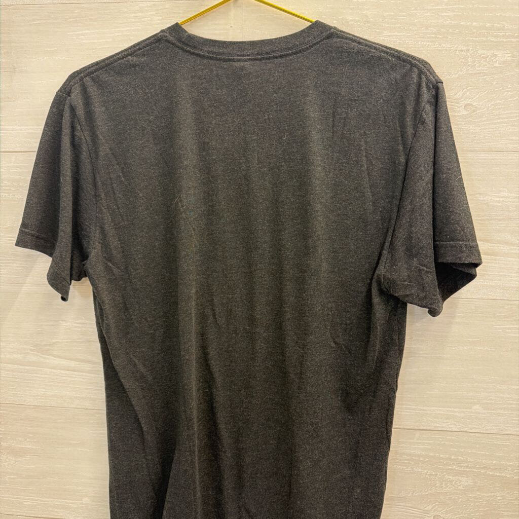 Grey Tennessee Strong Short Sleeve Graphic Tee Medium