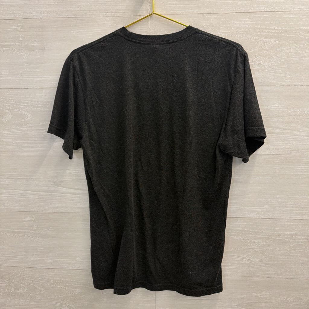Grey Tennessee Strong Short Sleeve Graphic Tee Medium