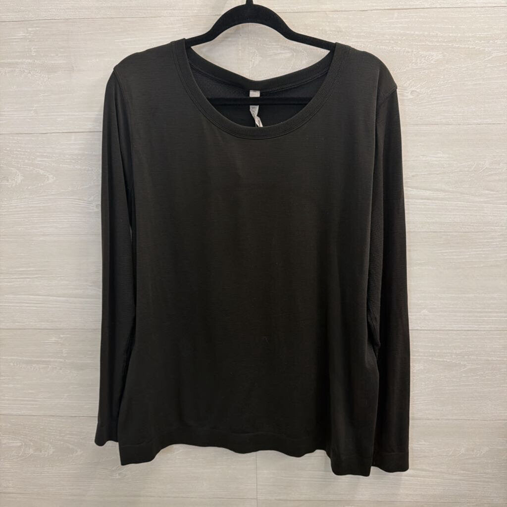 Lululemon Black Long Sleeve Top 12