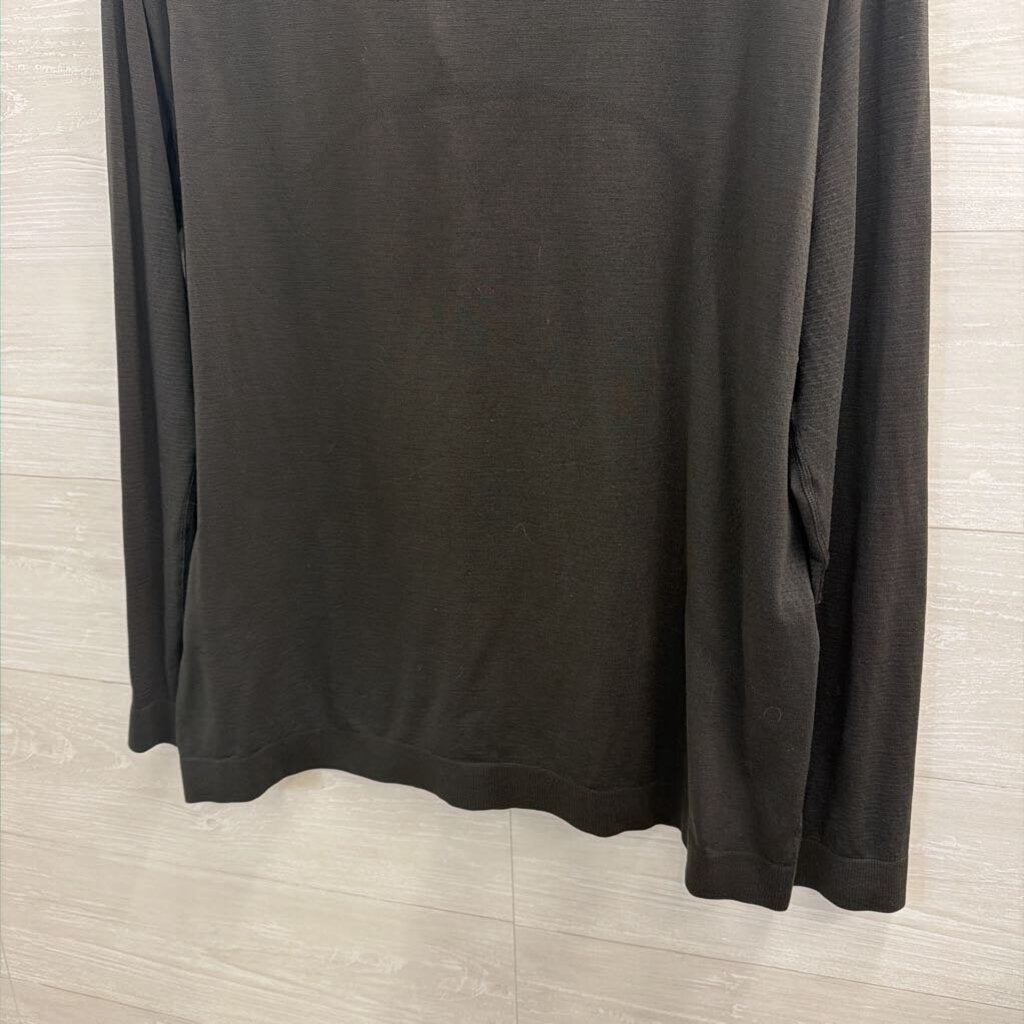Lululemon Black Long Sleeve Top 12