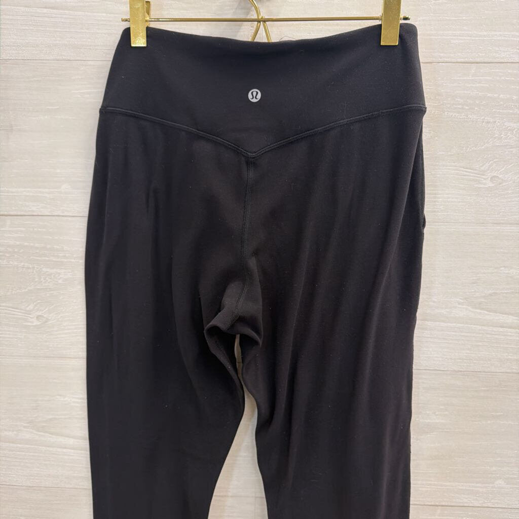 Lululemon Black Jogger Leggings 6