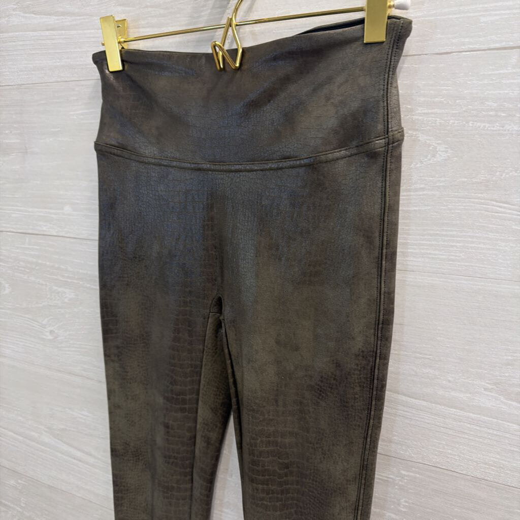 Spanx Green Crocodile Print Sheen Leggings Small