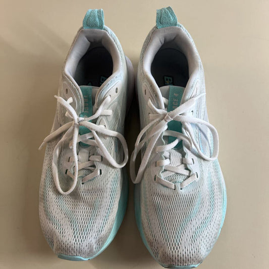 Brooks White/ Blue Trace 4 Sneakers 9.5