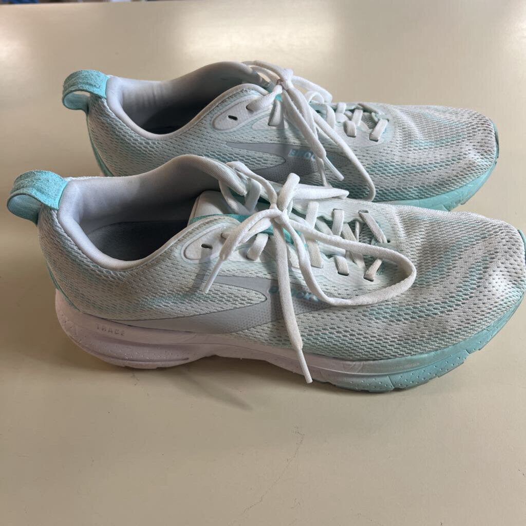 Brooks White/ Blue Trace 4 Sneakers 9.5