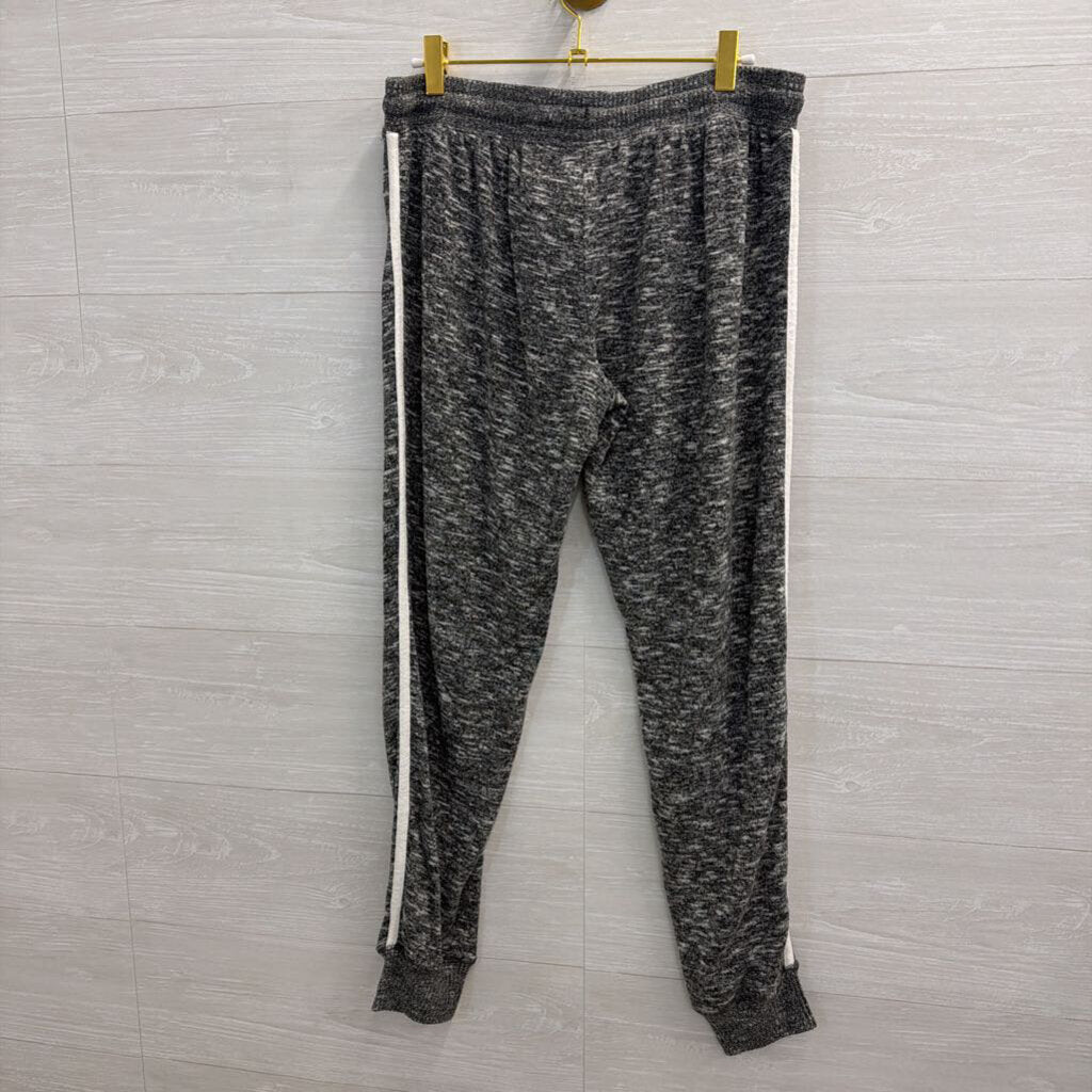 Captivating Apparel Heather Grey Virginia Tech Hokies Joggers Medium