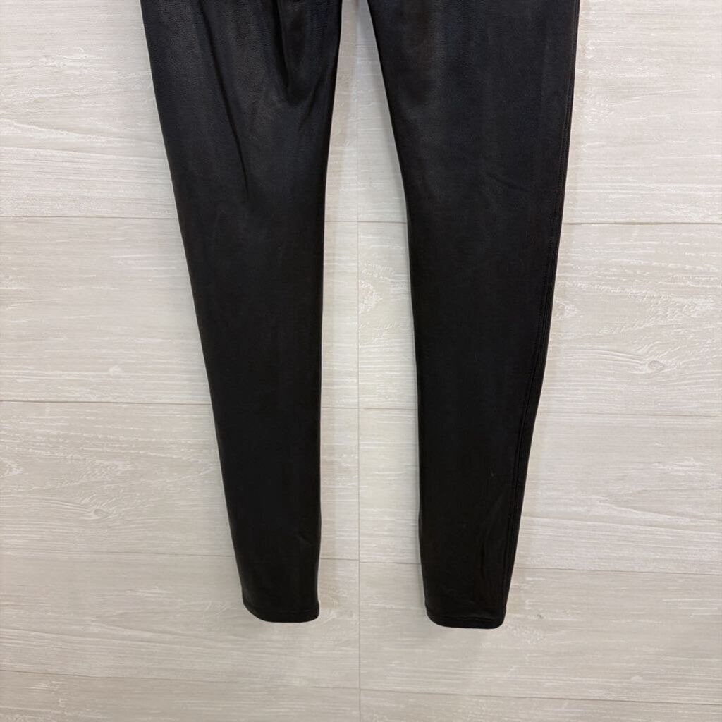 Spanx Faux Leather Leggings Medium