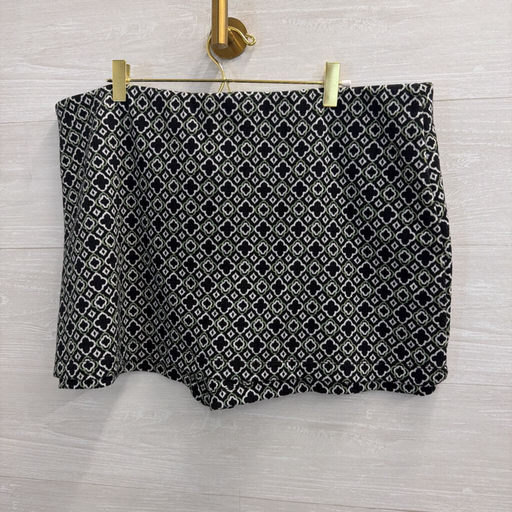 Maeve Black/ White Print Skort Extra Large