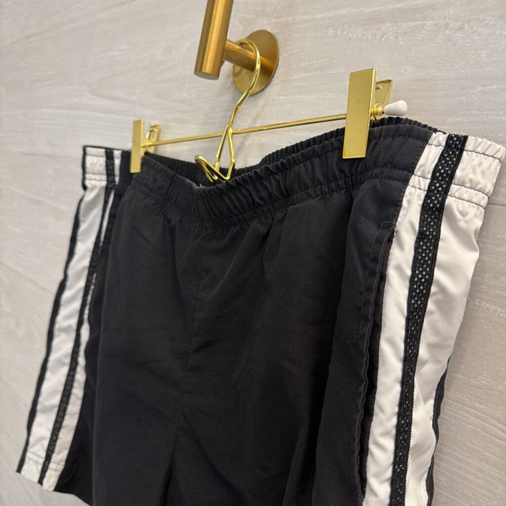 Nike Black/ White Athletic Shorts Large