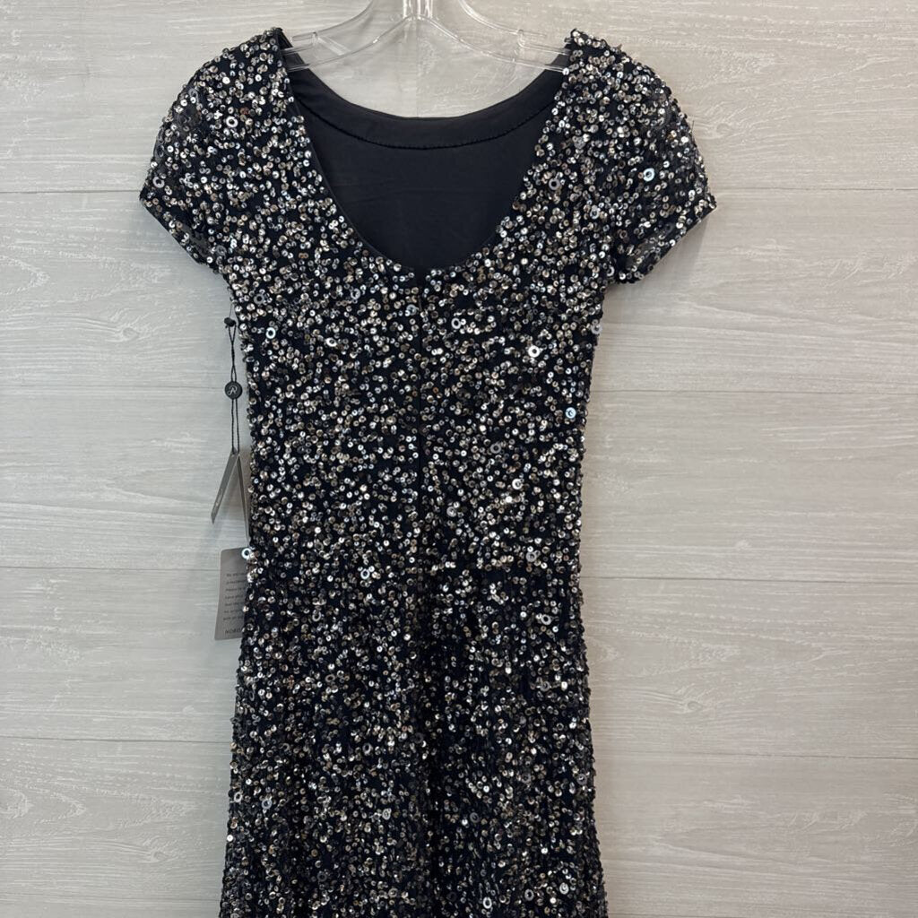 Adrianna Papell Grey/ Silver Sequin Short Sleeve Long Formal Dress 0 Petite