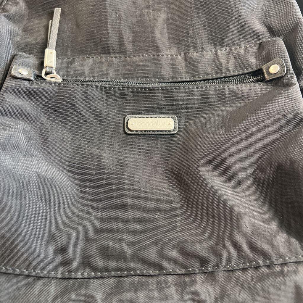 Baggallini Black All Day Backpack