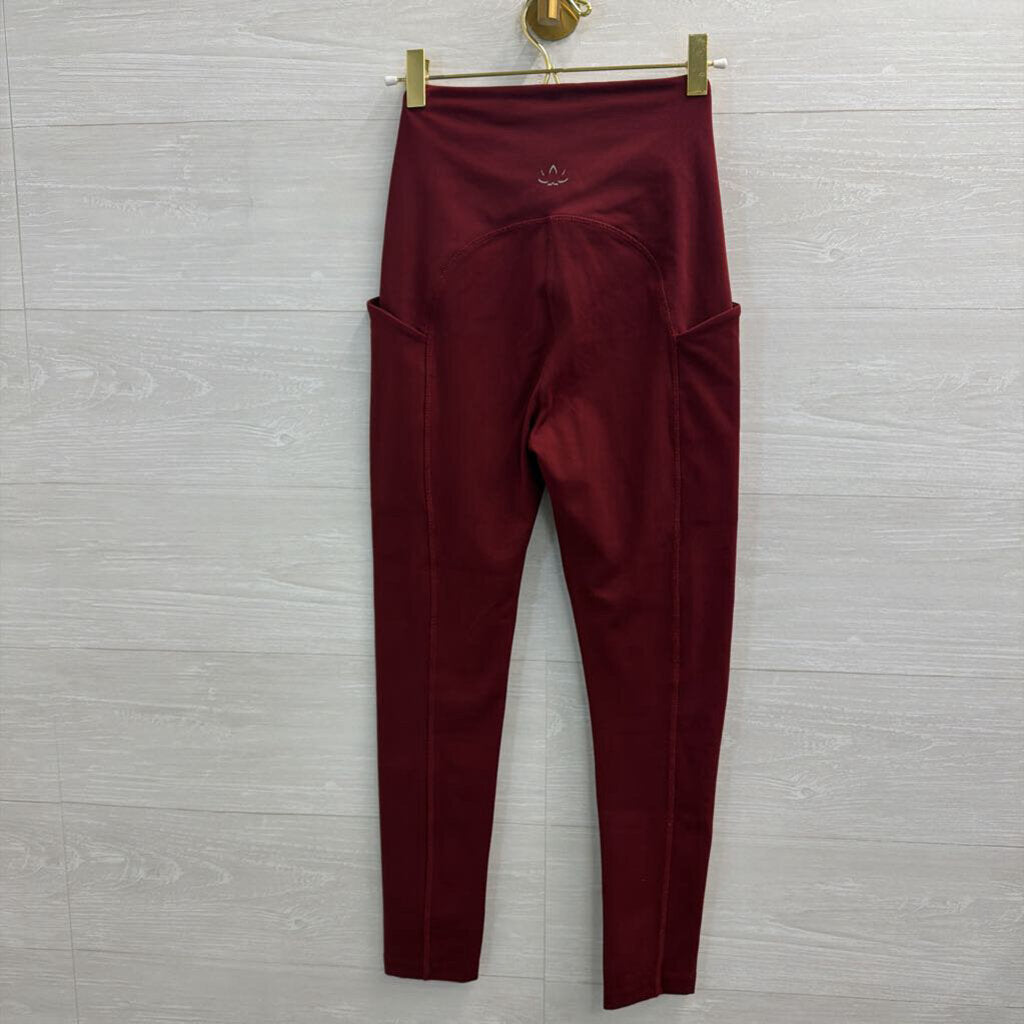 Beyond Yoga Soft Burgundy Leggings Small