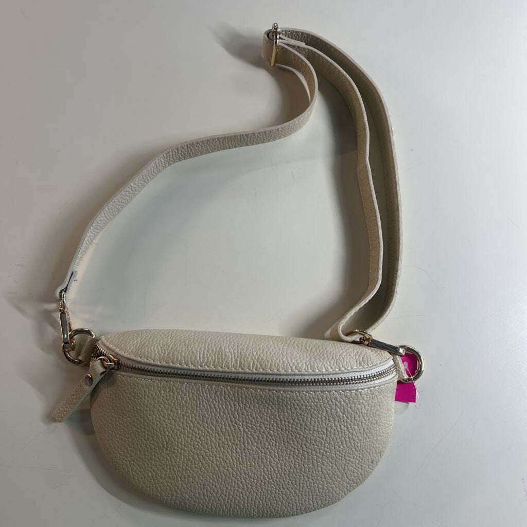 Diva's Bag Cream Pebbled Leather Sling Crossbody Purse