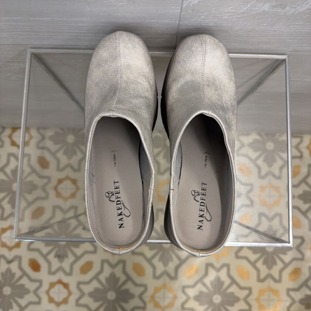 Naked Feet Metallic Silver Coach Platform Clogs 6