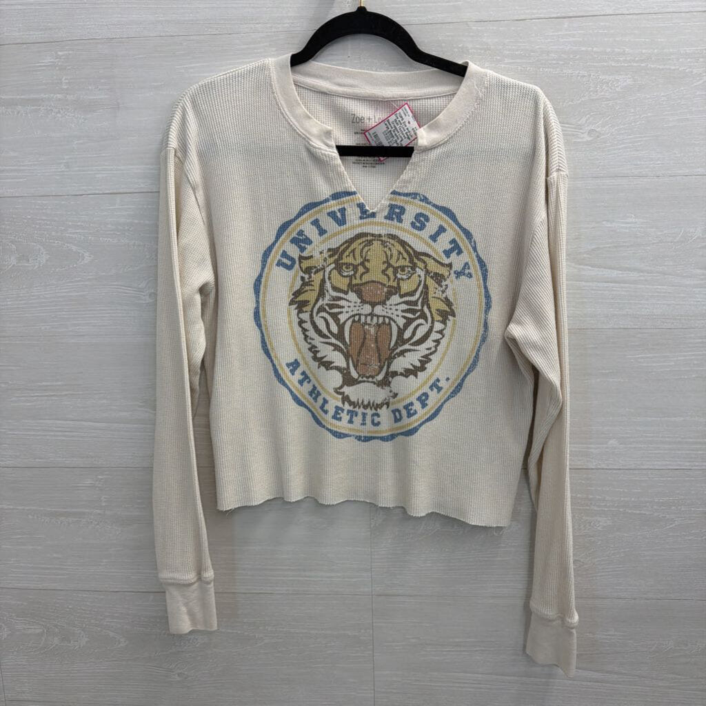 Zoe and Live Beige/ Multi Textured Cropped Long Sleeve Graphic Top Large