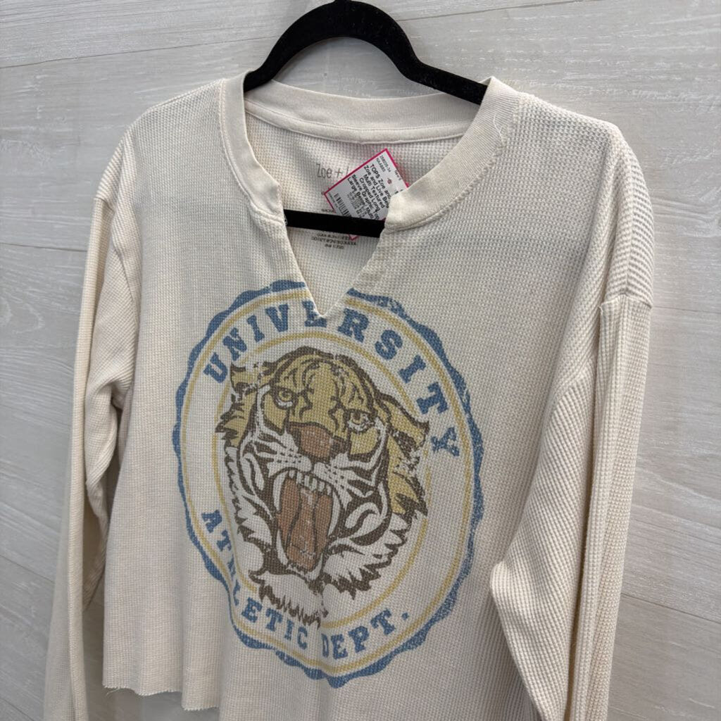 Zoe and Live Beige/ Multi Textured Cropped Long Sleeve Graphic Top Large