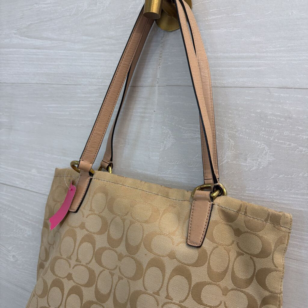 Coach Beige/ Green Signature Jacquard Coach F28504 Purse
