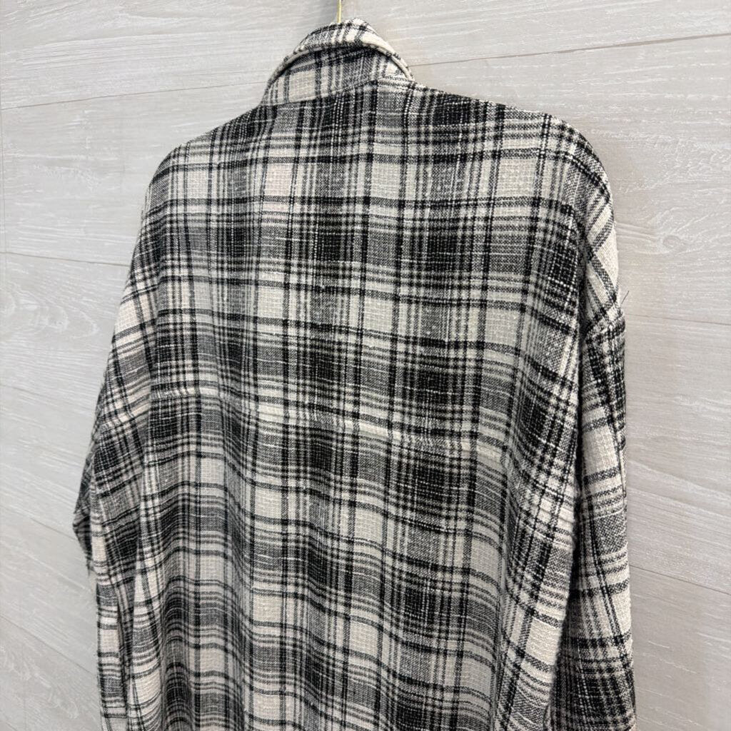 ACOA White/ Black Plaid Long Shacket Small