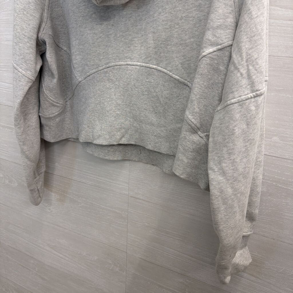 Lululemon Grey Scuba Hooded Cropped Pullover Medium/ Large