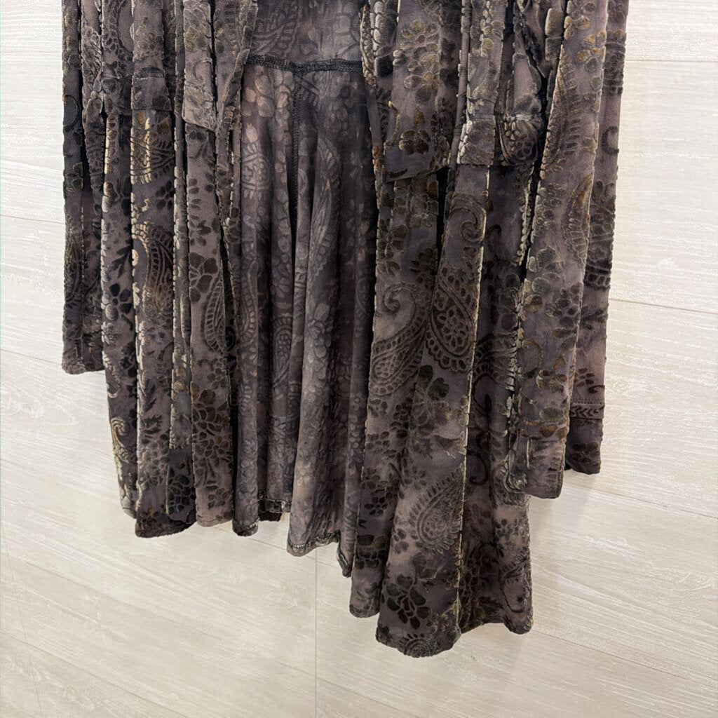 Surrealist Green Velvet Print Open Front Long Sleeve Top 2