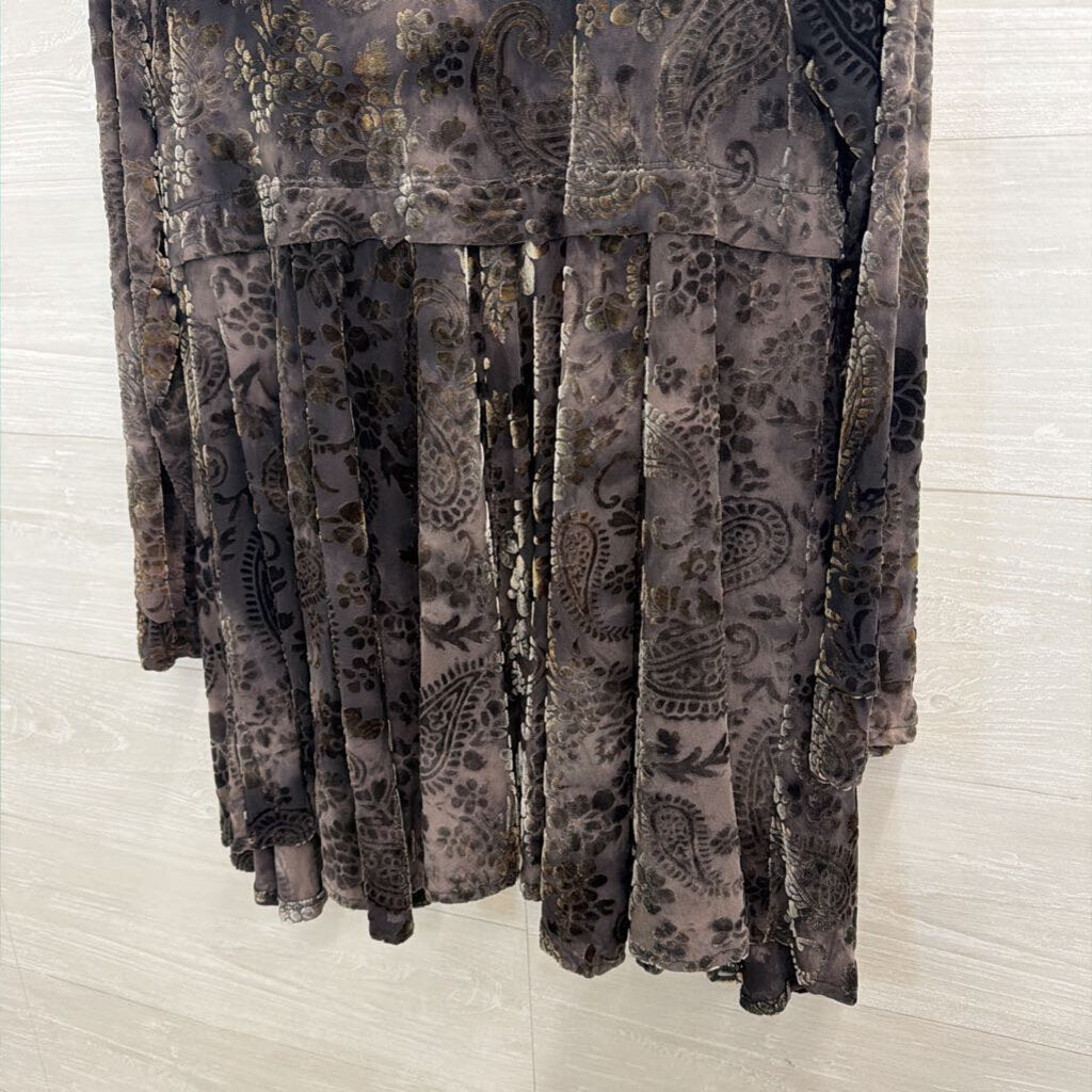 Surrealist Green Velvet Print Open Front Long Sleeve Top 2