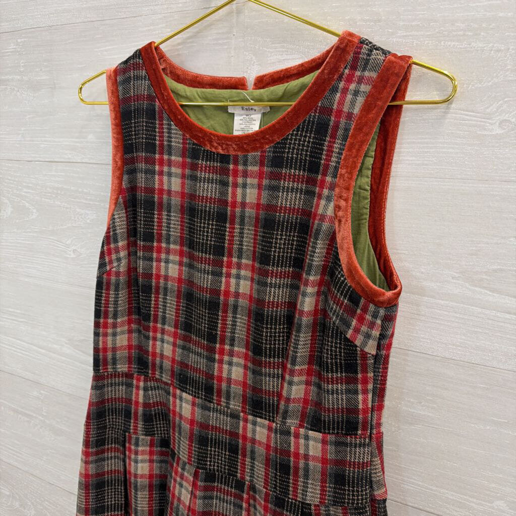 Esley Red/ Green Plaid Wool Blend Sleeveless Dress Medium