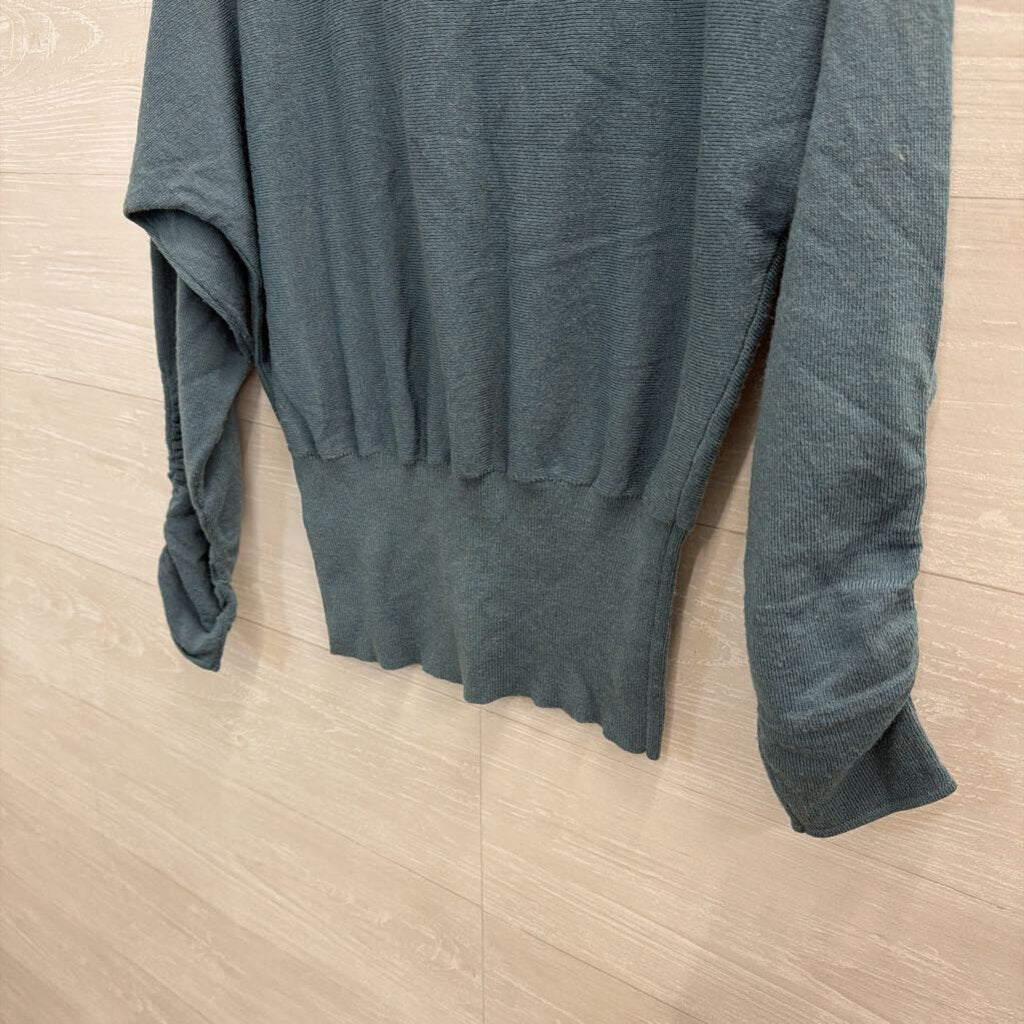 Bishop and Young Blue Knit V Neck Sweater Top Small