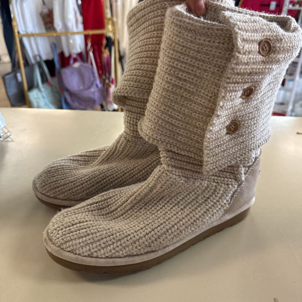 Ugg Cream Classic Cardy Sweater Knit Boots 8