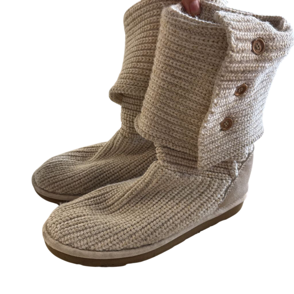 Ugg Cream Classic Cardy Sweater Knit Boots 8