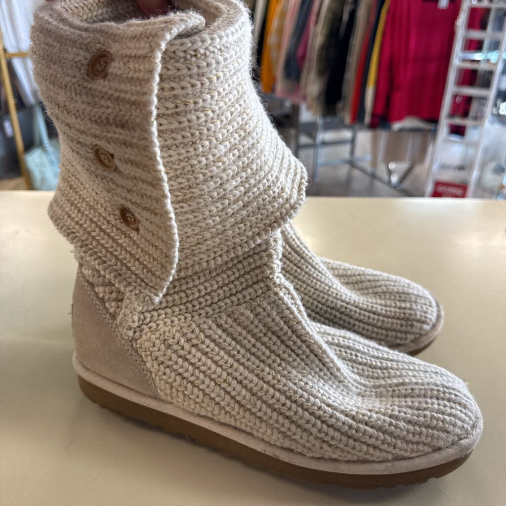 Ugg Cream Classic Cardy Sweater Knit Boots 8