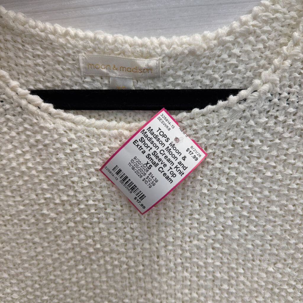 Moon and Madison Cream Knit Short Sleeve Top Extra Small
