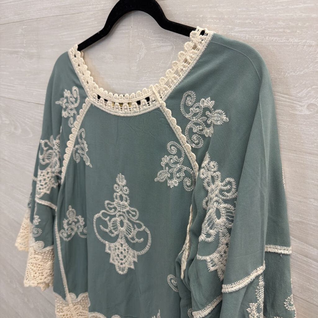 Democracy Blue/ Cream Embroidered Crochet Long Sleeve Top Small