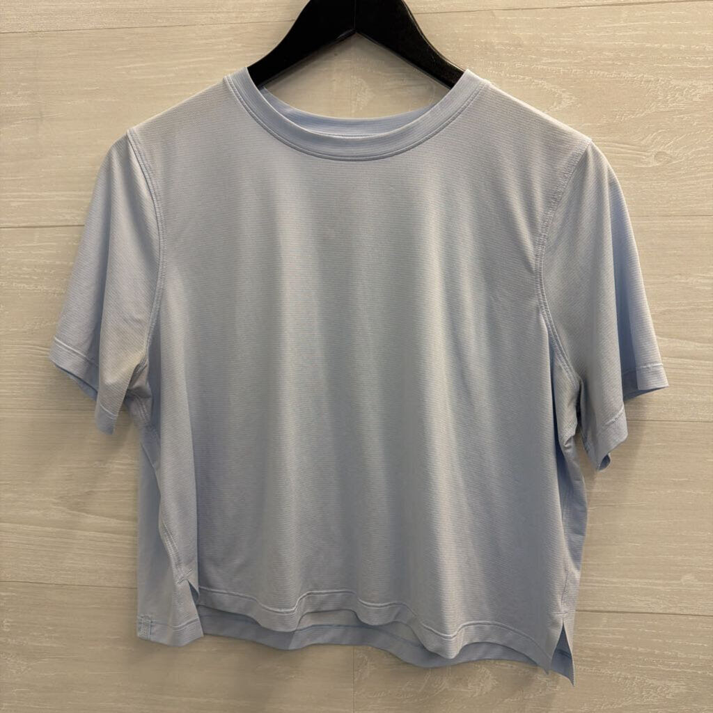 Lululemon Blue Cropped Short Sleeve Athletic Top Medium