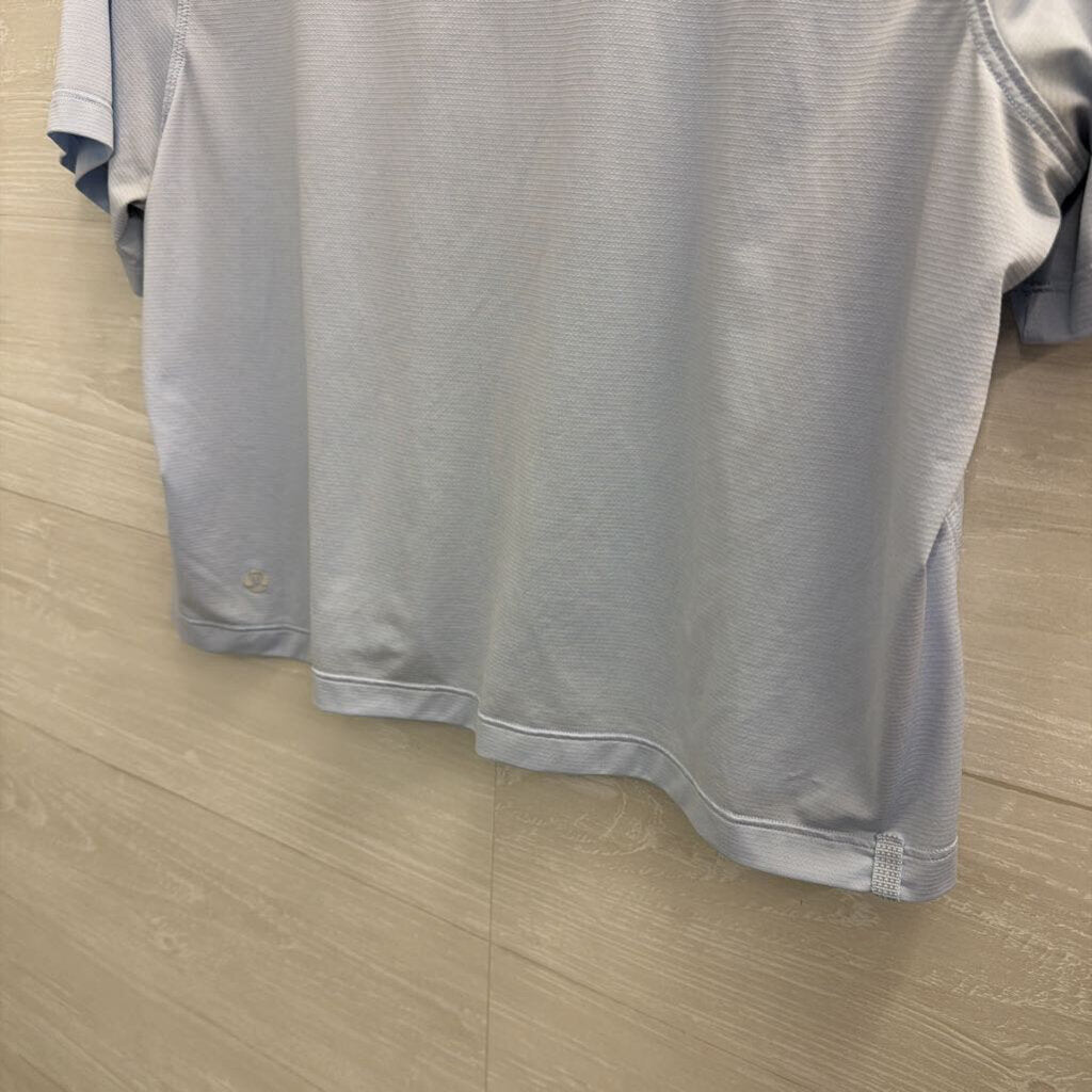 Lululemon Blue Cropped Short Sleeve Athletic Top Medium
