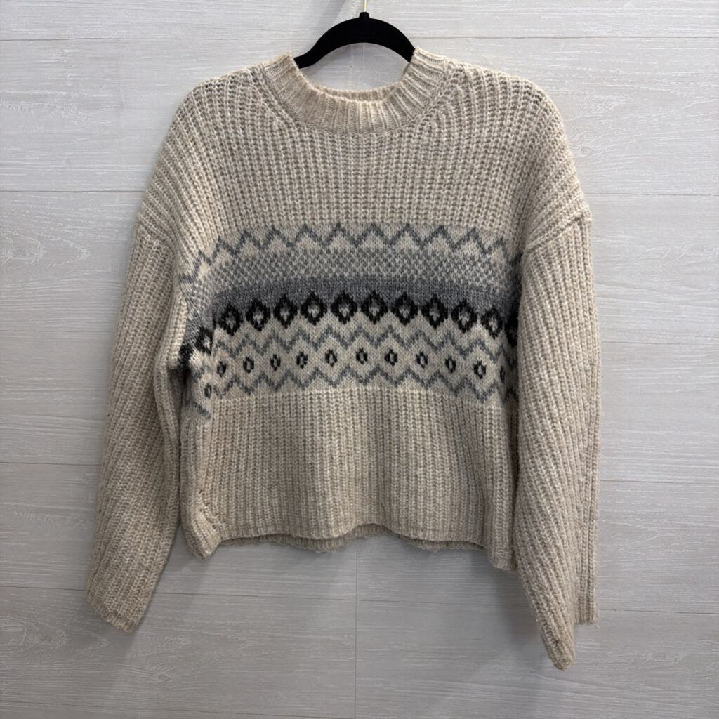 Pull and Bear Beige/ Grey Print Knit Crewneck Sweater Medium
