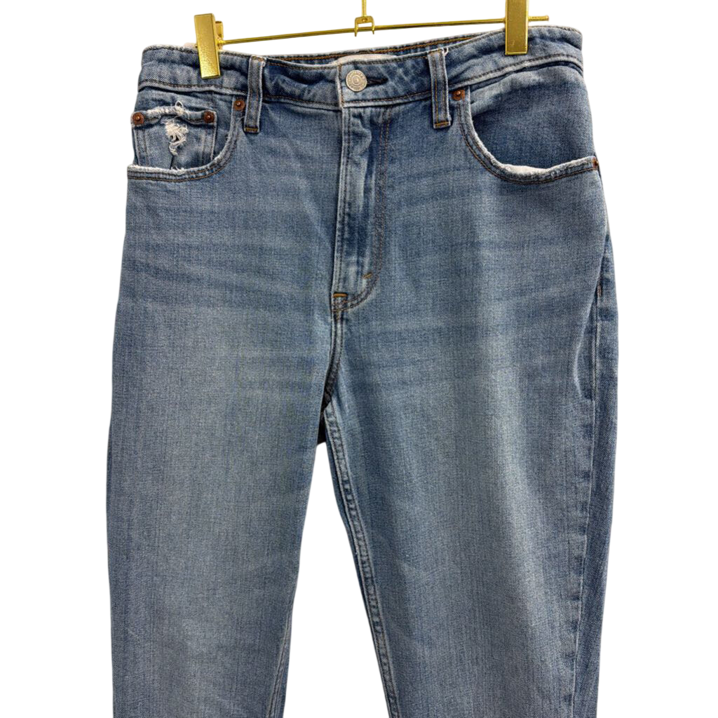 Abercrombie and Fitch Light Wash The Skinny High Rise Jeans 28