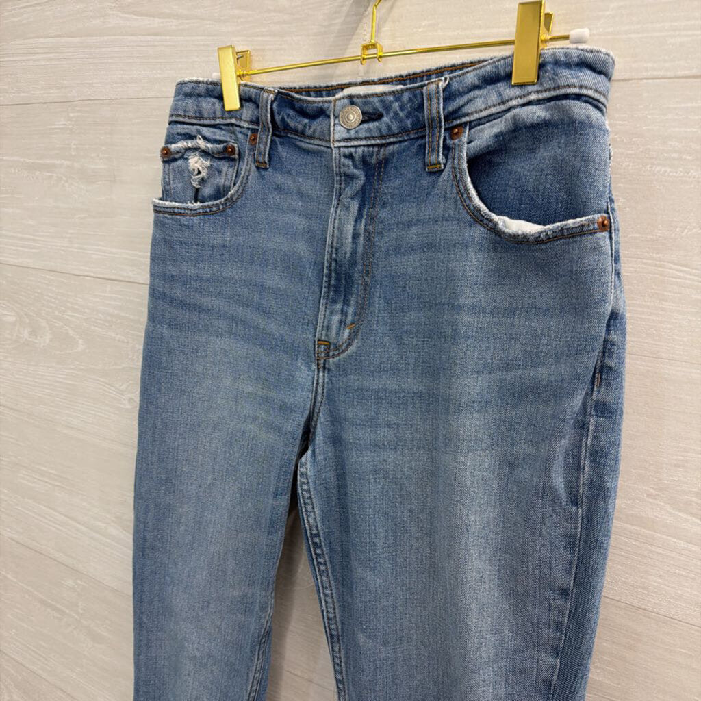 Abercrombie and Fitch Light Wash The Skinny High Rise Jeans 28