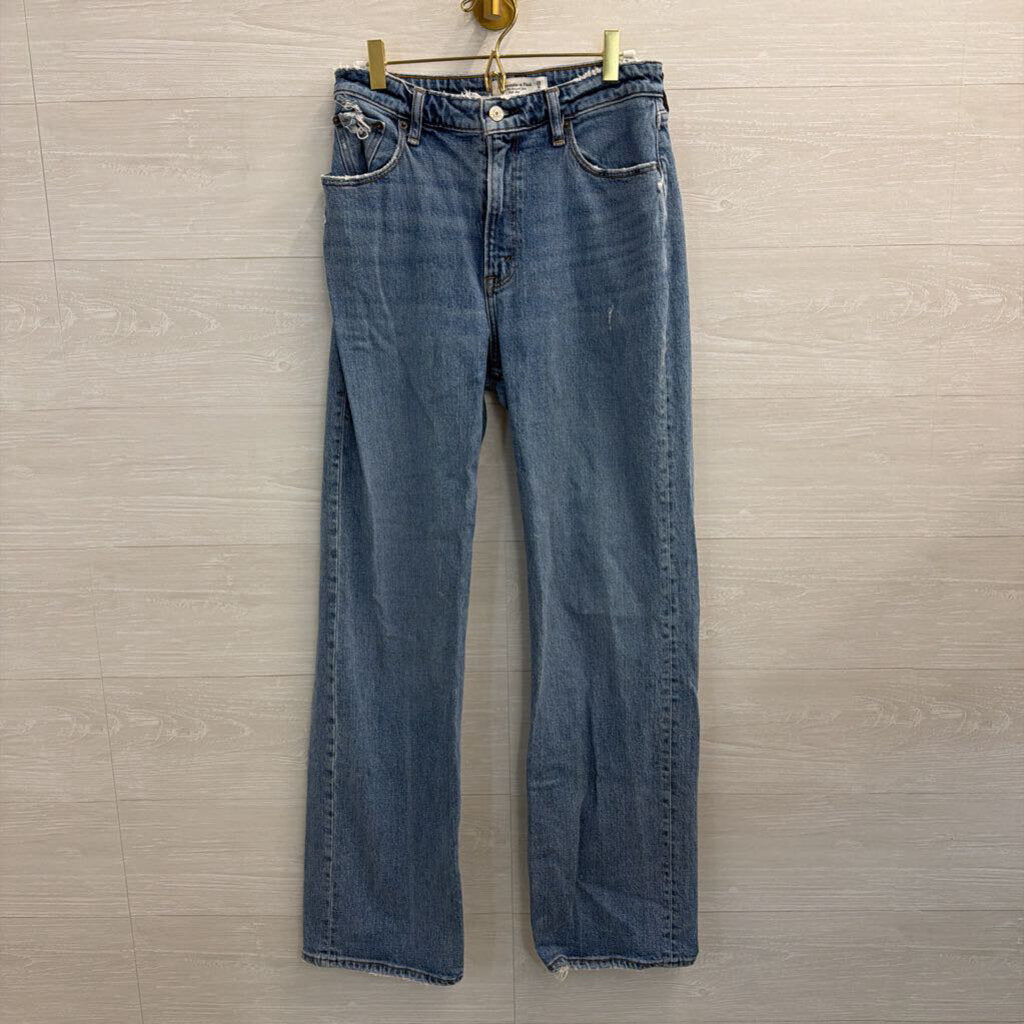 Abercrombie and Fitch Medium Wash The 90s Relaxed High Rise Jeans 28 Long