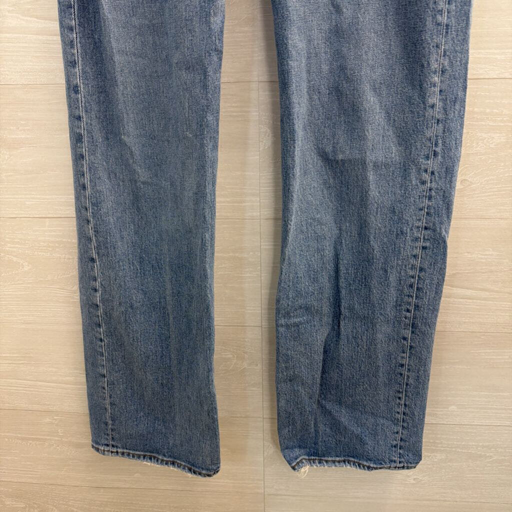 Abercrombie and Fitch Medium Wash The 90s Relaxed High Rise Jeans 28 Long