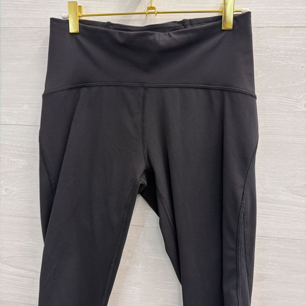 Lululemon Black Cropped Leggings 8